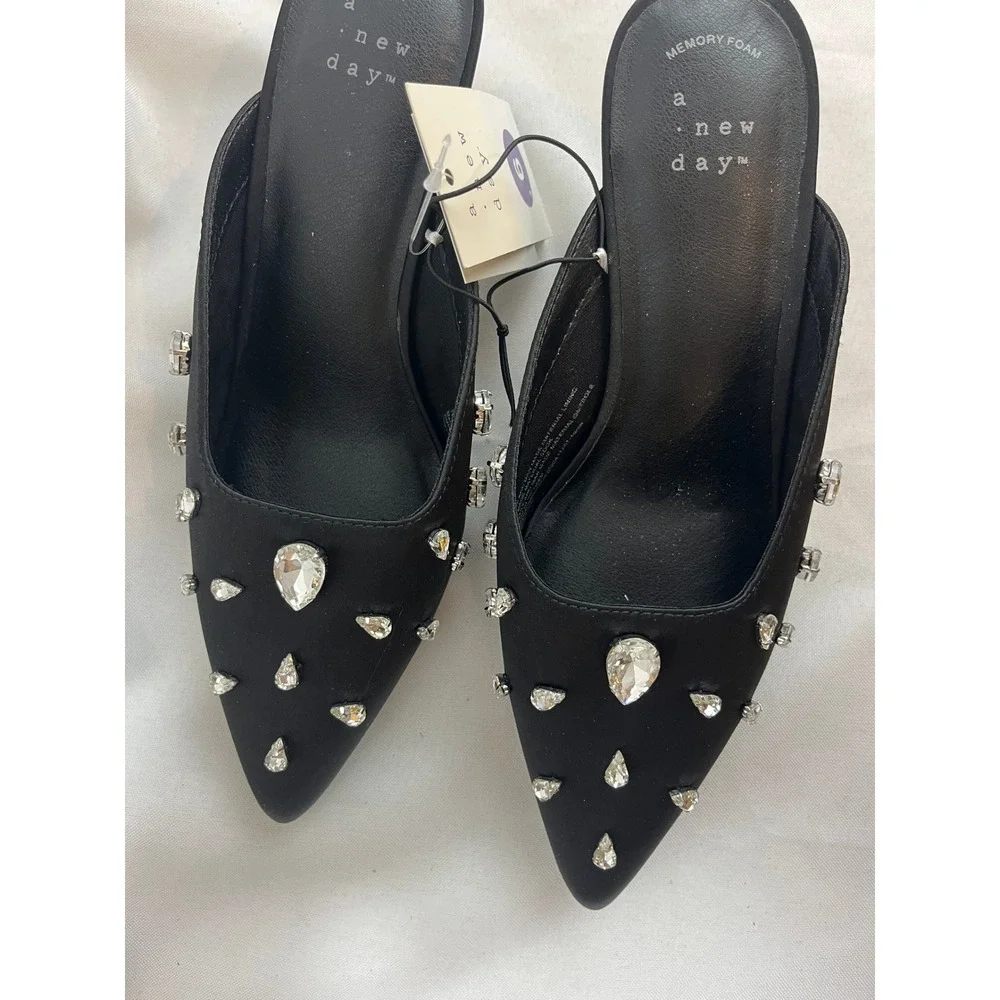 A New Day Womens Black Satin Rhinestone Pointed Toe Kitten Heel Mules Size 6 - Picture 2 of 6